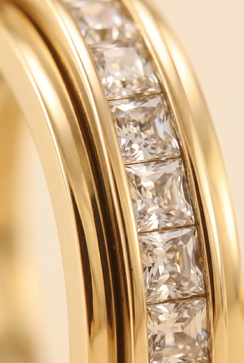 The Radiant Square-Cut Spinning Ring Gold