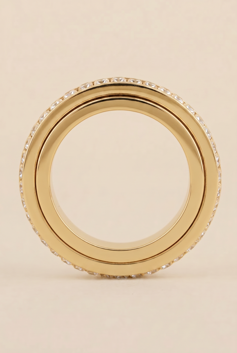 The Radiant Square-Cut Spinning Ring Gold