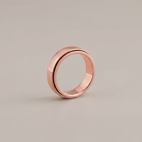 The Minimalist Spinning Ring Rose Gold